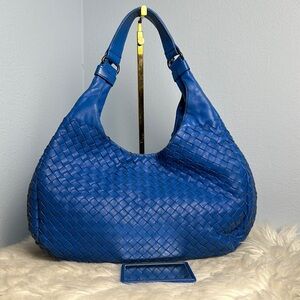 💯 Authentic. Bottega Veneta Leather Handbag🍀